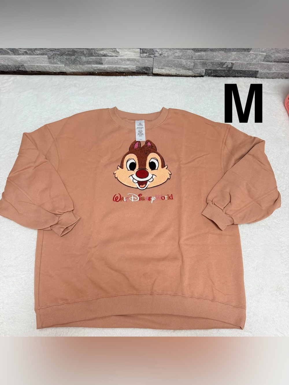 Walt Disney World Chip 'n' Dale Peach Crewneck Sweatshirt - M